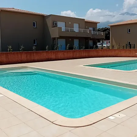 Maison Bord De A Dans Résidence Torra Mare à 20221 Prunete Avec Piscine Collective Copropriétaires *
