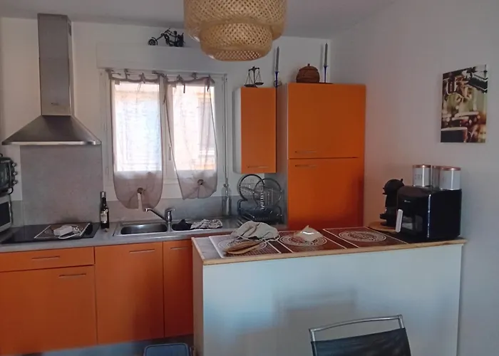 Villa En Bord De Mer Residence Torra Mare A Prunete Дом отдыха